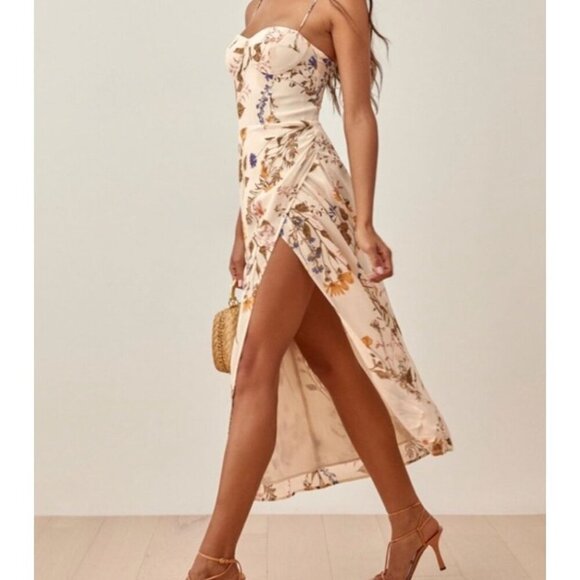Reformation Kourtney Dress in Frolic Size 0 Midi Cream Floral High Slit Feminine - Picture 2 of 11